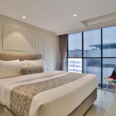 Hotel The Grand Suites 아흐메다바드 외부 사진